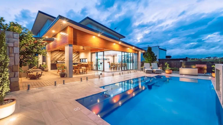 Best Custom Pool Shapes United States: A Design & Engineering