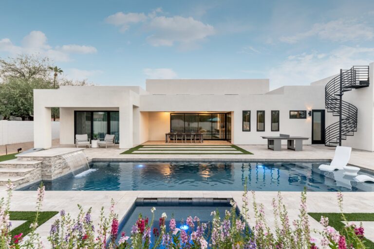 Modern Pool Designs USA: The Definitive Architectural Guide